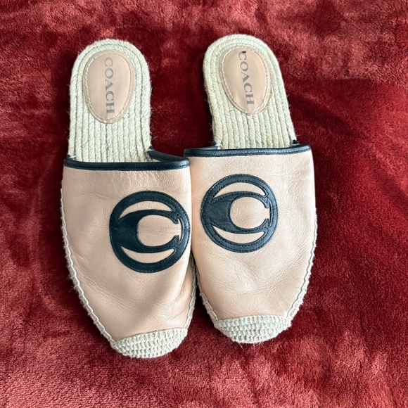 Coach Slides /Espadriles Size 8 -$100 - Picture 1 of 1